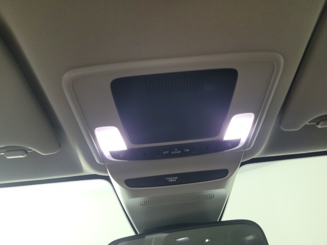 used 2025 Honda HR-V car, priced at $28,995