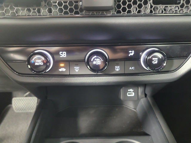 used 2025 Honda HR-V car, priced at $28,995