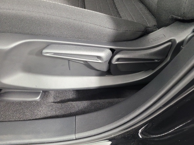 used 2025 Honda HR-V car, priced at $28,995
