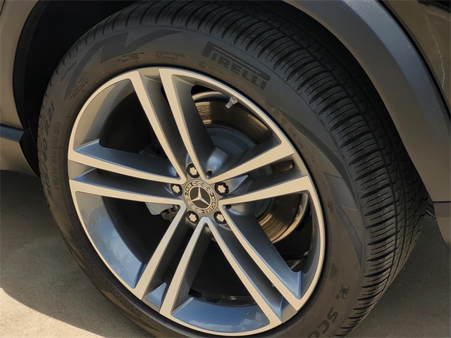 used 2022 Mercedes-Benz GLE car, priced at $46,924