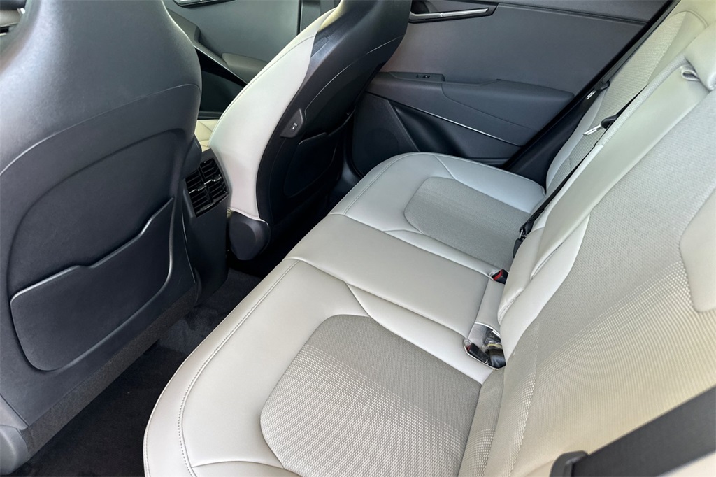 new 2025 Kia Niro car, priced at $31,830