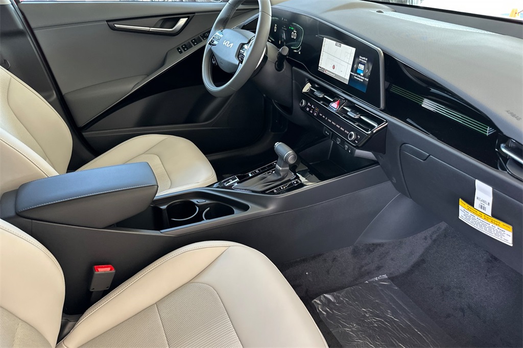 new 2025 Kia Niro car, priced at $31,830