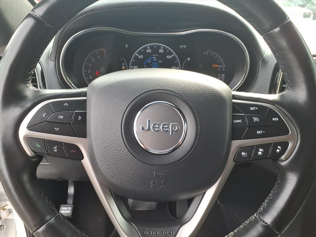 used 2020 Jeep Grand Cherokee car, priced at $25,900