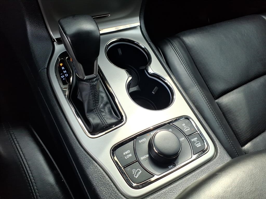 used 2020 Jeep Grand Cherokee car, priced at $25,900