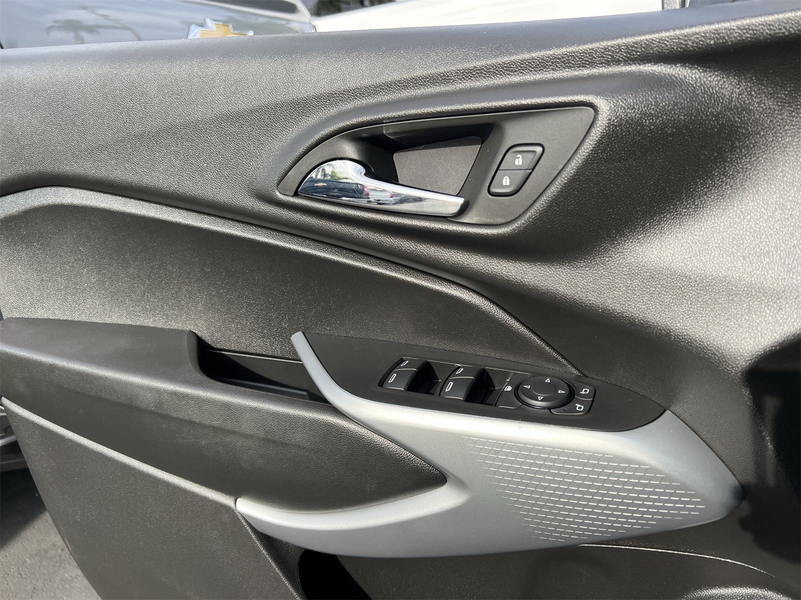 used 2024 Chevrolet Trax car, priced at $23,991