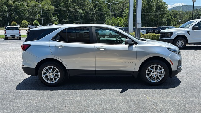 used 2022 Chevrolet Equinox car, priced at $23,999