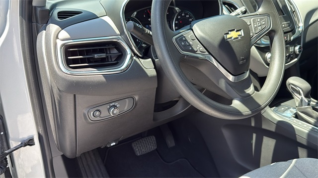 used 2022 Chevrolet Equinox car, priced at $23,999