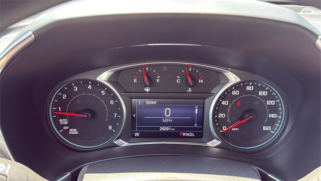 used 2022 Chevrolet Equinox car, priced at $23,999