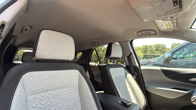 used 2022 Chevrolet Equinox car, priced at $23,999