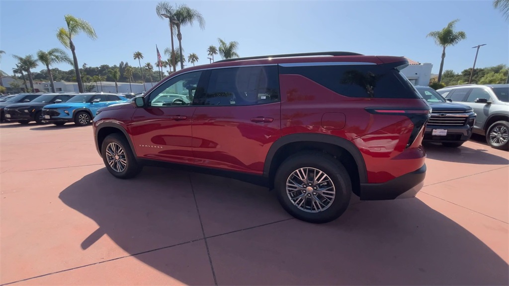 new 2025 Chevrolet Traverse car, priced at $44,115