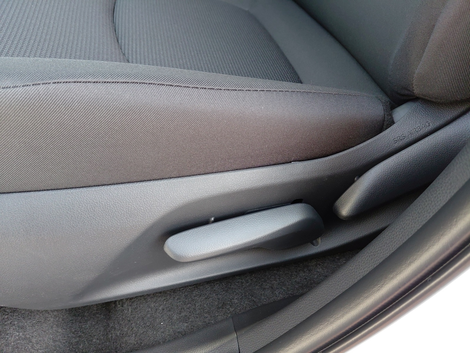 new 2025 Toyota RAV4 car, priced at $34,278