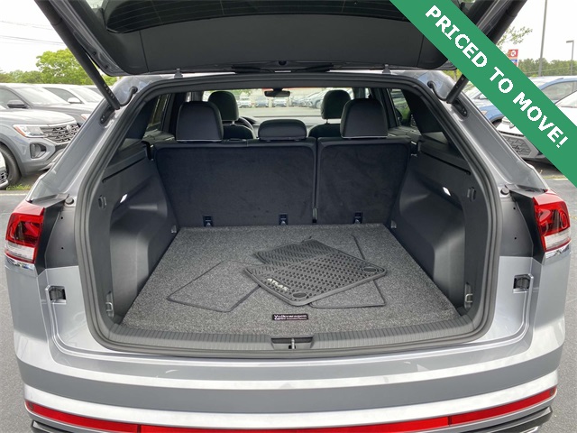 used 2025 Volkswagen Atlas Cross Sport car, priced at $48,451