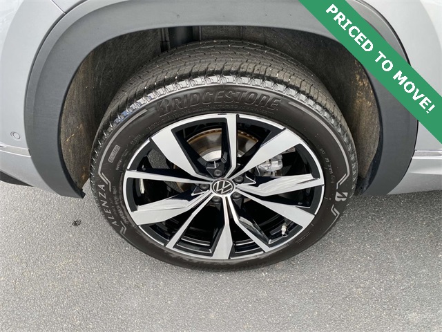 used 2025 Volkswagen Atlas Cross Sport car, priced at $48,451