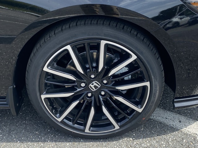 new 2025 Honda Accord Hybrid car, priced at $40,450