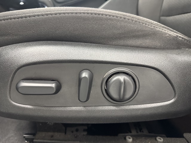 used 2019 Chevrolet Malibu car, priced at $14,988