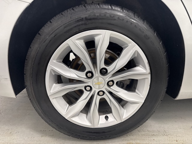 used 2019 Chevrolet Malibu car, priced at $14,988