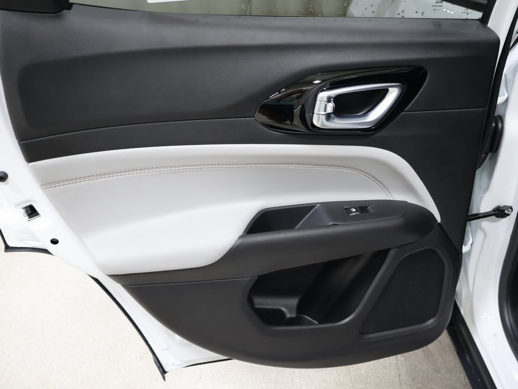 new 2025 Jeep Compass car, priced at $32,898