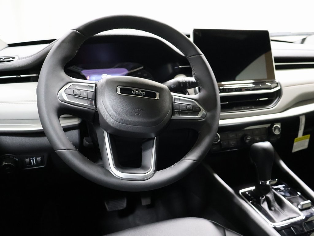 new 2025 Jeep Compass car, priced at $32,898