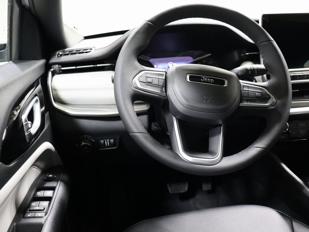 new 2025 Jeep Compass car, priced at $32,898