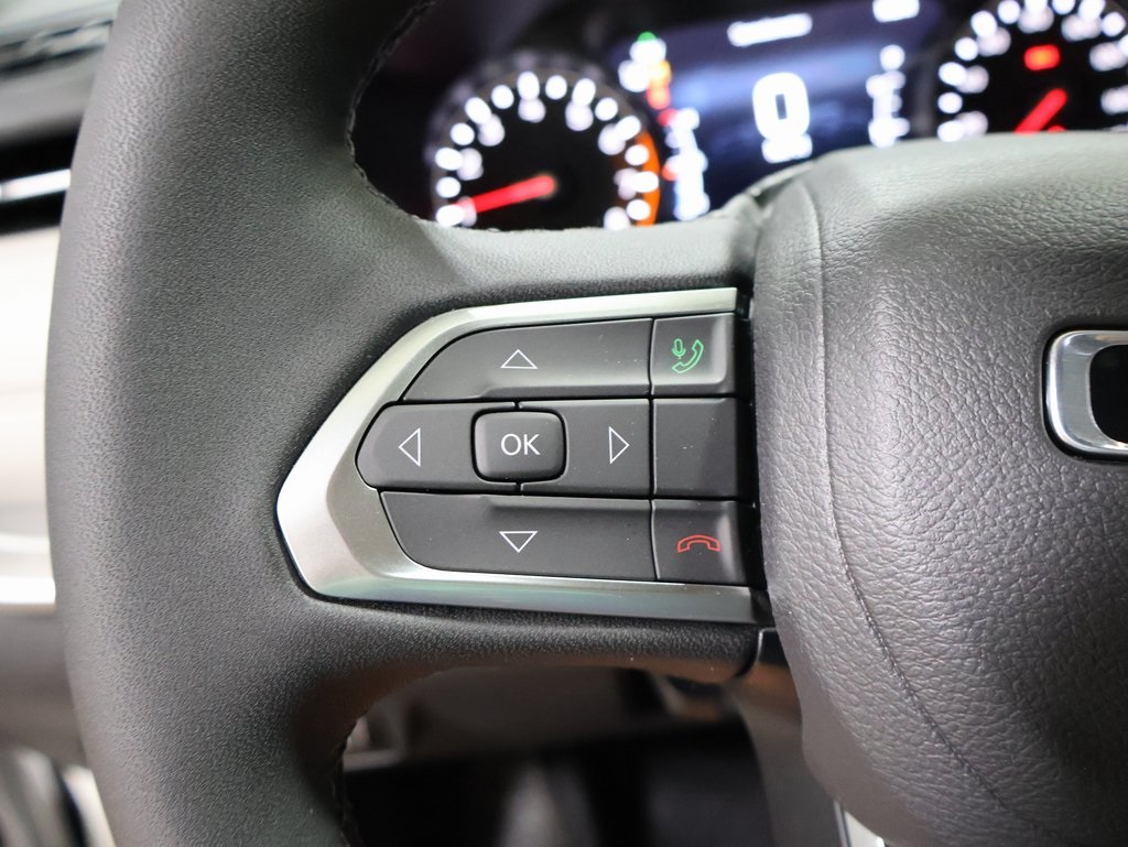 new 2025 Jeep Compass car, priced at $32,898