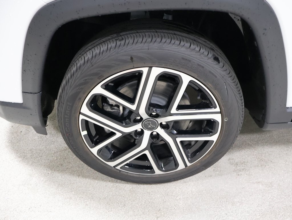 new 2025 Jeep Compass car, priced at $32,898