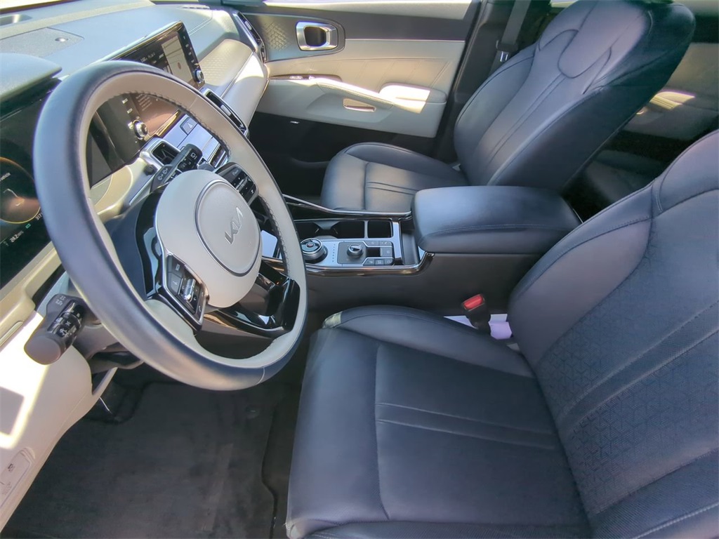 used 2023 Kia Sorento Hybrid car, priced at $32,991
