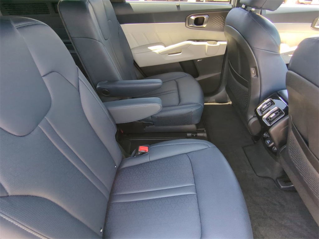 used 2023 Kia Sorento Hybrid car, priced at $32,991