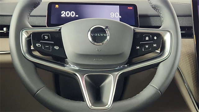 new 2025 Volvo EX90 car, priced at $86,290
