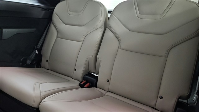new 2025 Volvo EX90 car, priced at $86,290