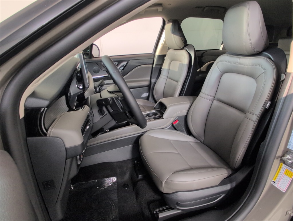 new 2025 Lincoln Corsair car, priced at $41,021
