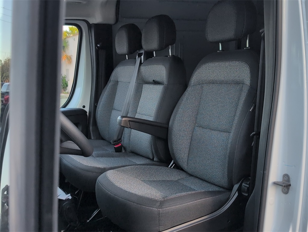 new 2025 Ram ProMaster 3500 car, priced at $52,365