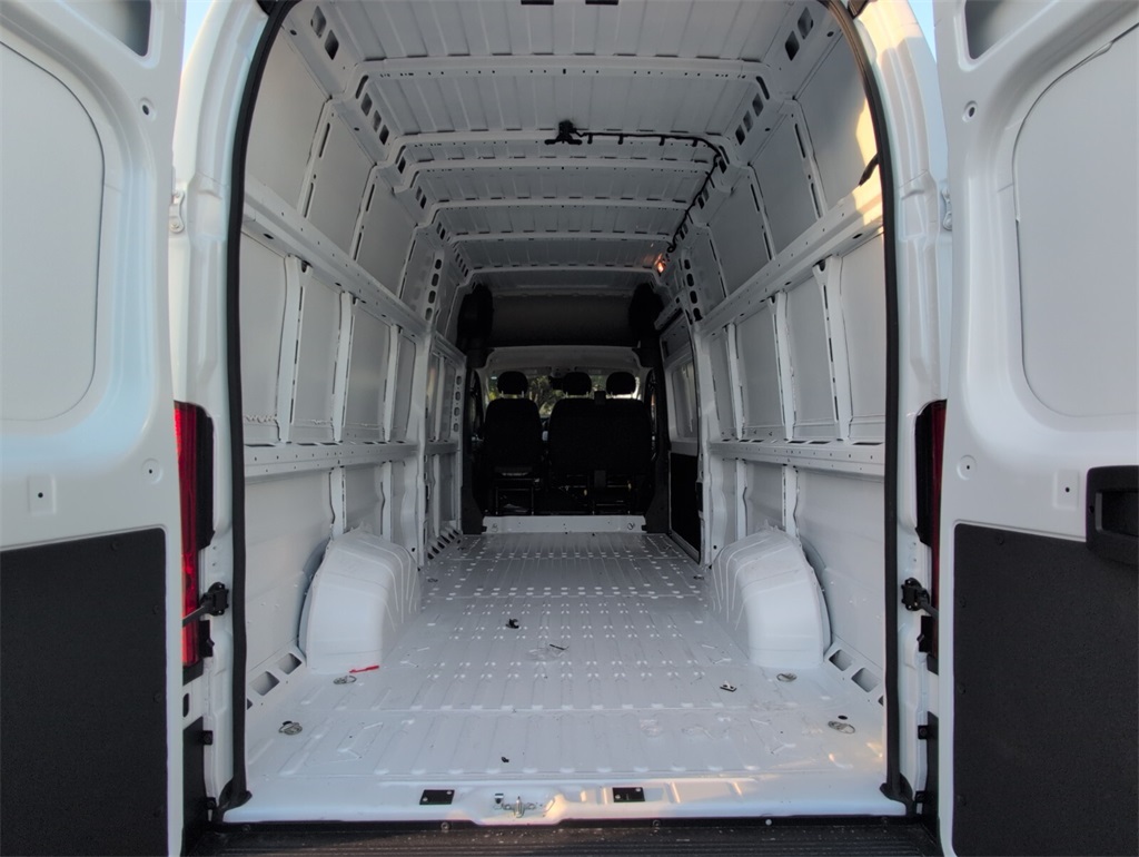 new 2025 Ram ProMaster 3500 car, priced at $52,365