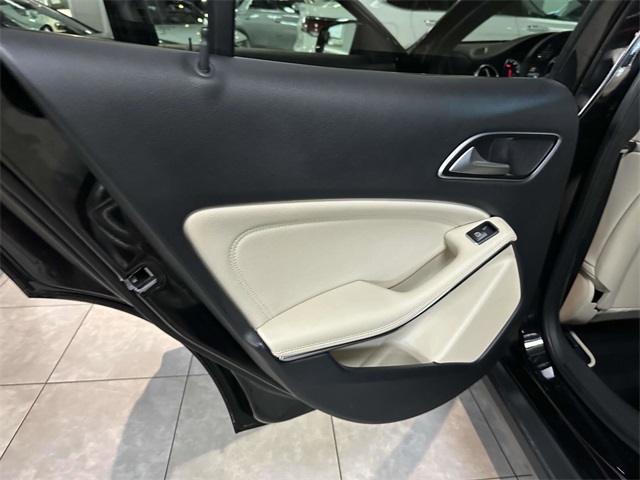 used 2020 Mercedes-Benz GLA car, priced at $25,991