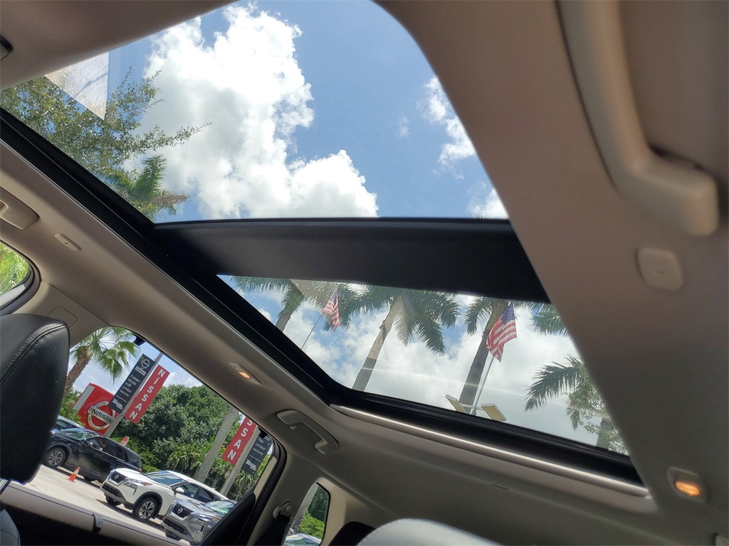 used 2022 Nissan Rogue car, priced at $27,950