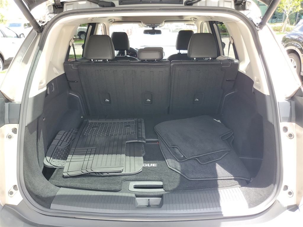 used 2022 Nissan Rogue car, priced at $27,950