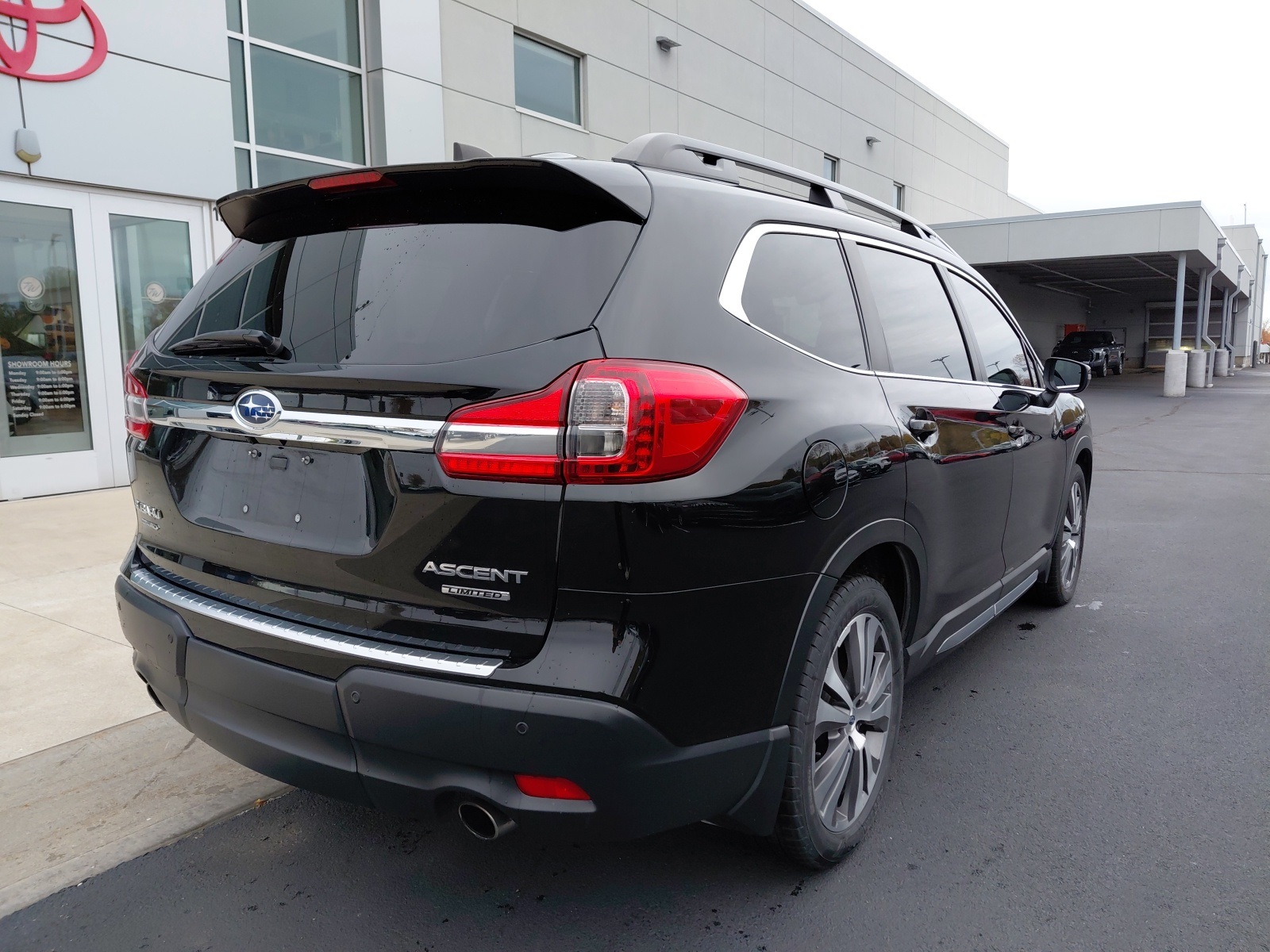 used 2021 Subaru Ascent car, priced at $20,563