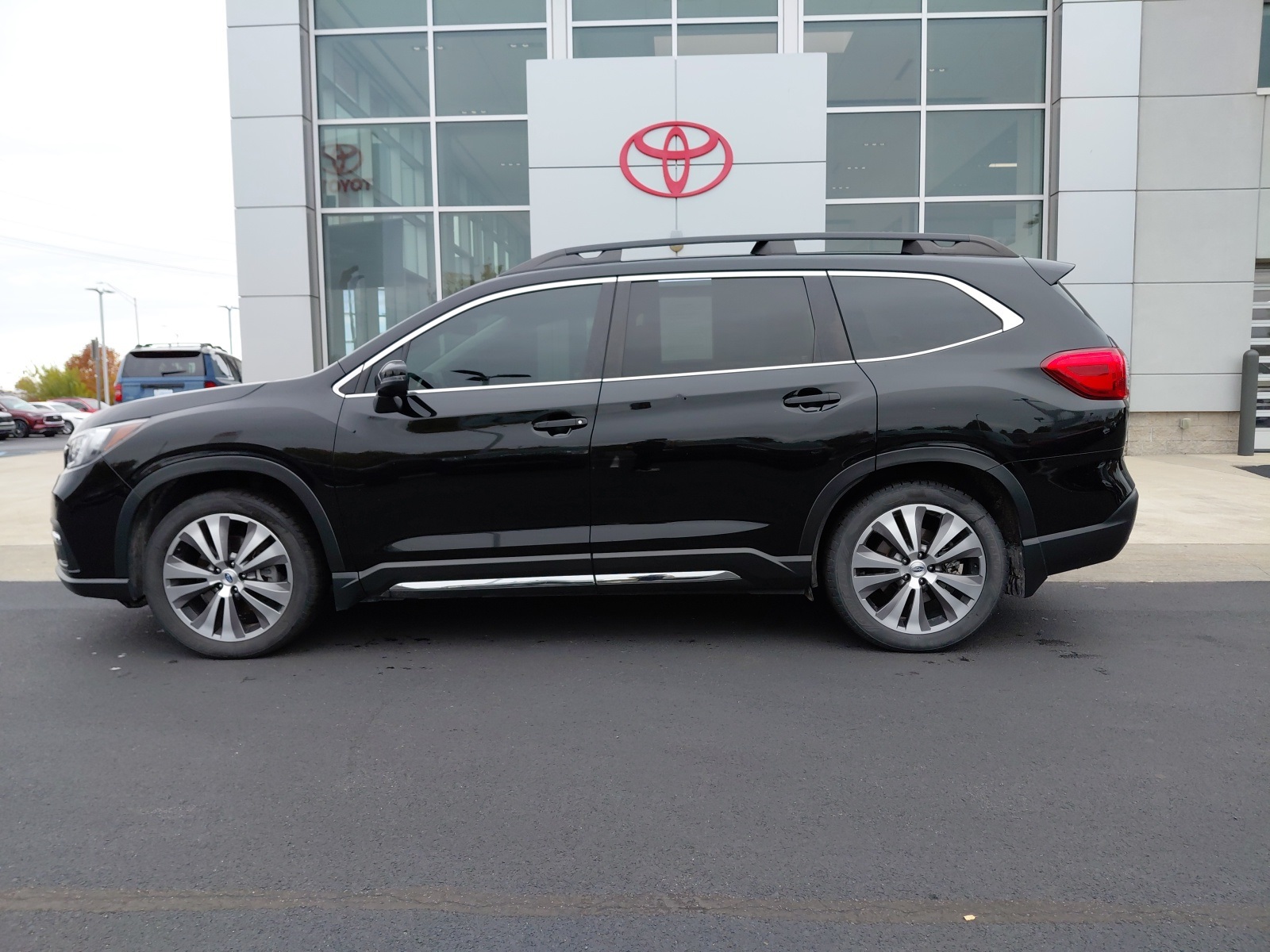 used 2021 Subaru Ascent car, priced at $20,563