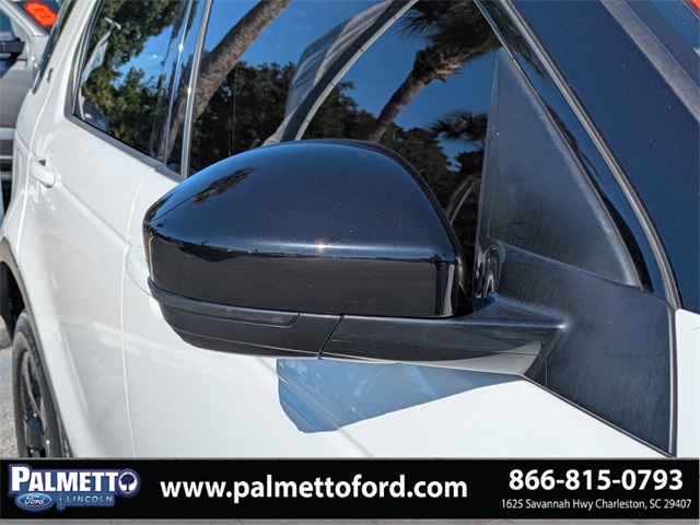 used 2021 Land Rover Discovery Sport car, priced at $21,988