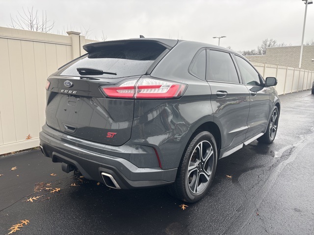 used 2021 Ford Edge car, priced at $25,000