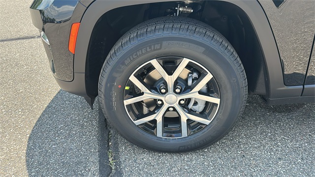 new 2025 Jeep Grand Cherokee car, priced at $48,515