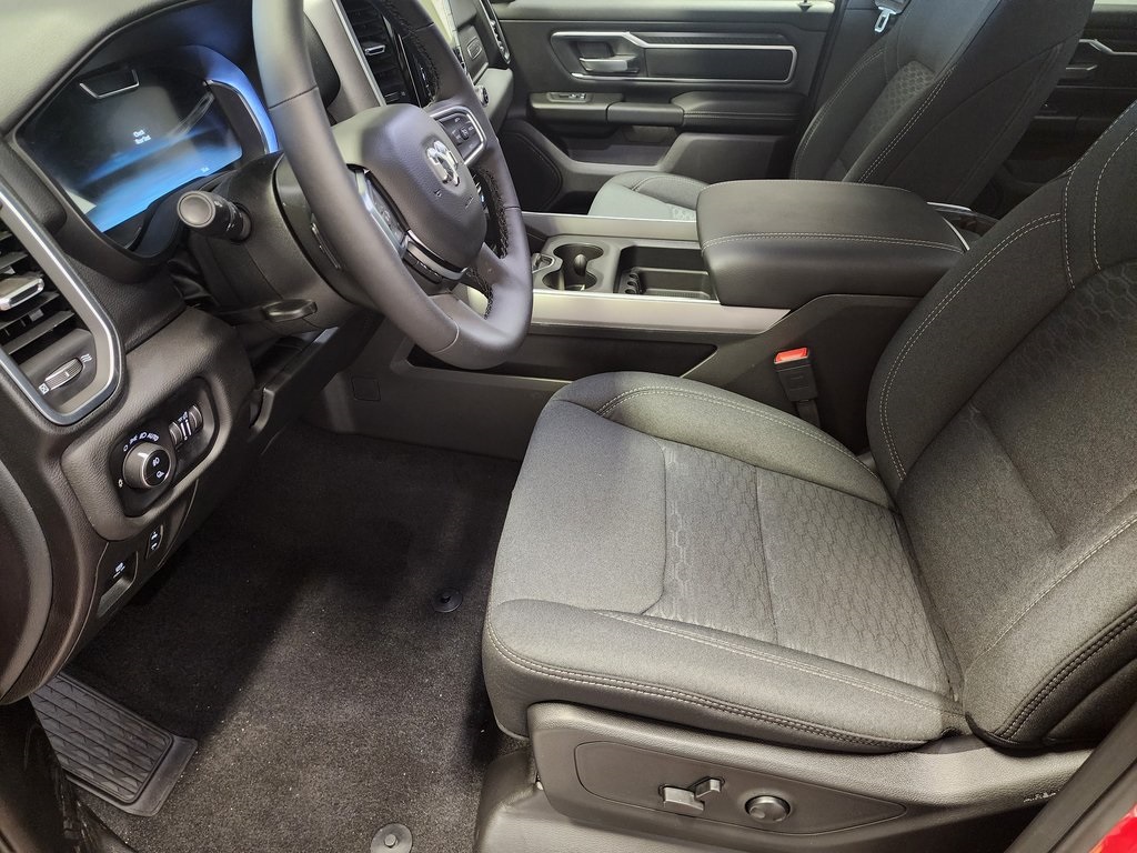 new 2025 Ram 1500 car, priced at $47,999