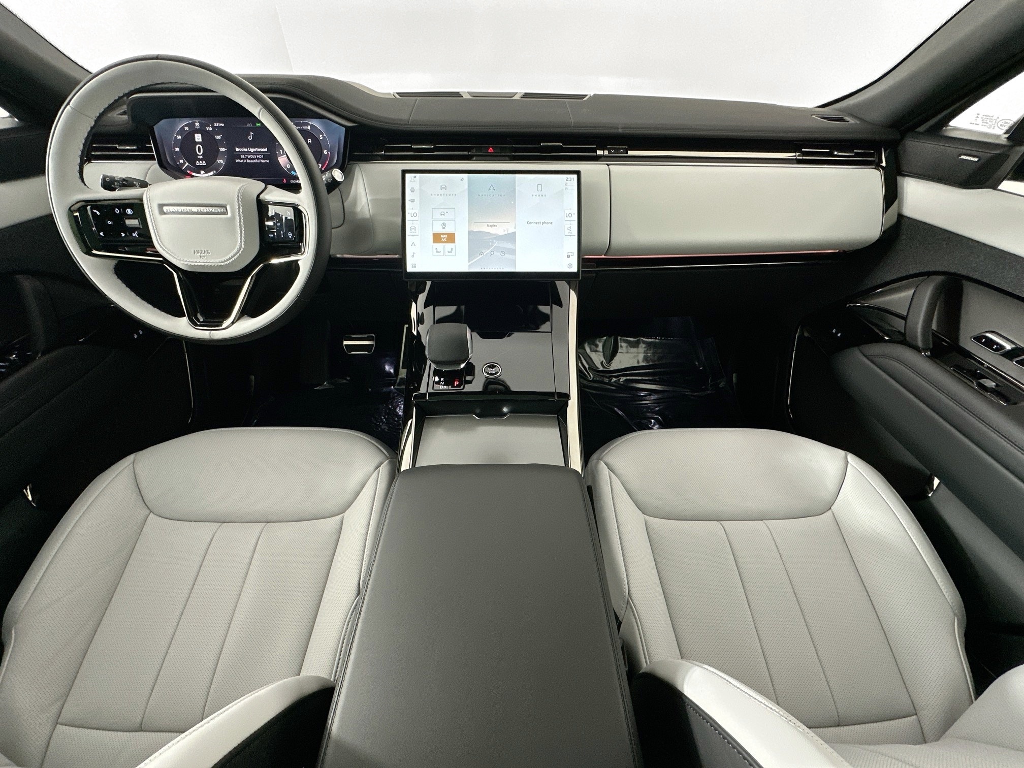new 2025 Land Rover Range Rover Sport car, priced at $101,655