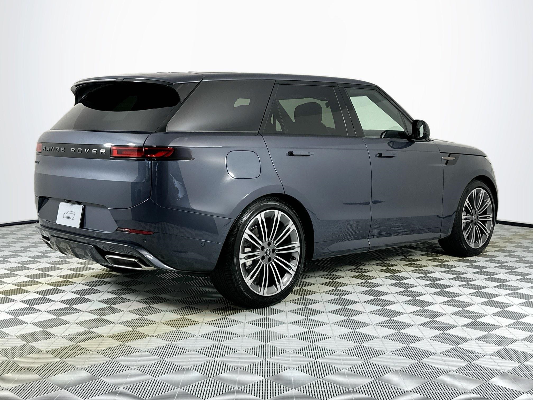 new 2025 Land Rover Range Rover Sport car, priced at $101,655