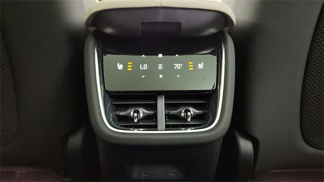 new 2025 Volvo EX90 car, priced at $87,835