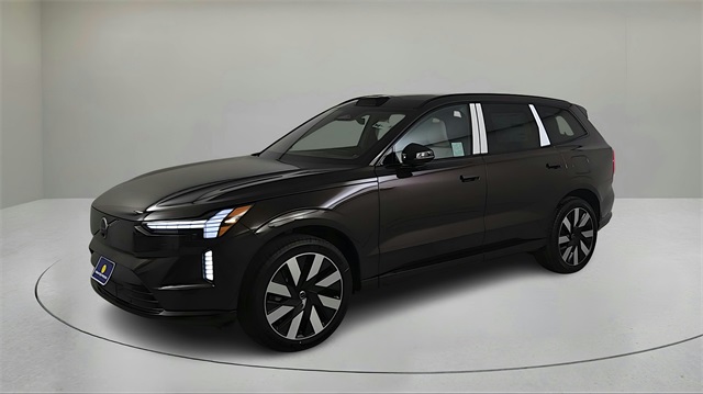 new 2025 Volvo EX90 car, priced at $87,835
