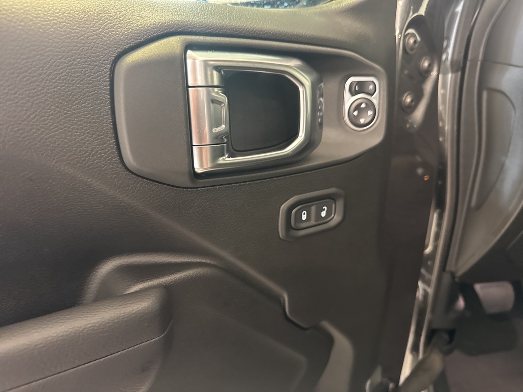 new 2025 Jeep Gladiator car, priced at $52,240