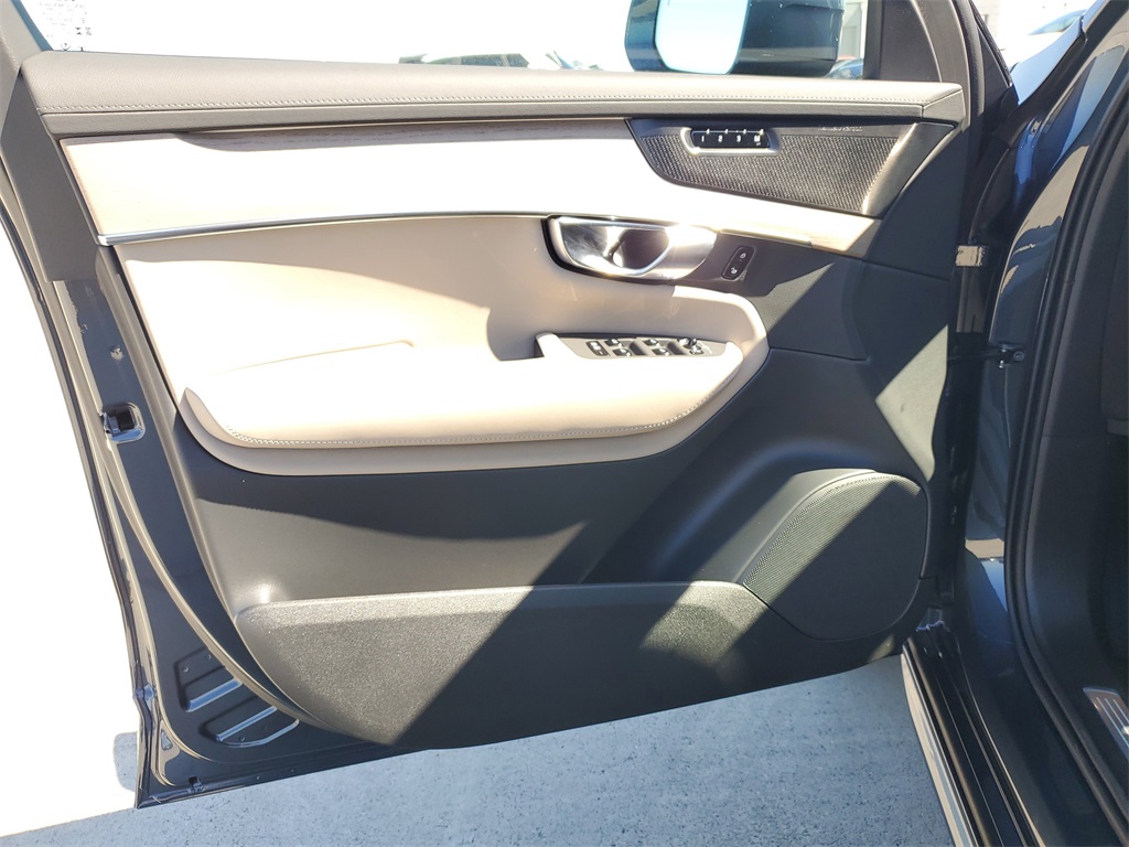 new 2026 Volvo XC90 car, priced at $67,760