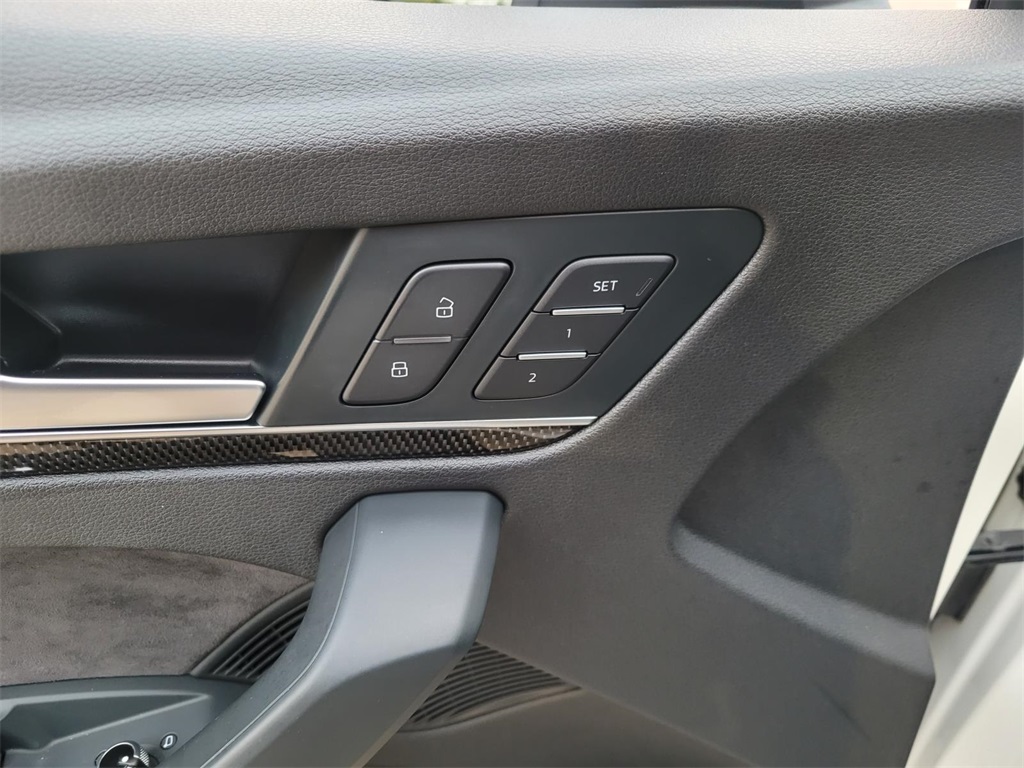 used 2018 Audi SQ5 car, priced at $18,075