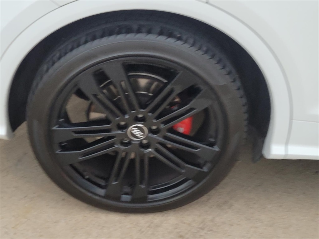 used 2018 Audi SQ5 car, priced at $18,075