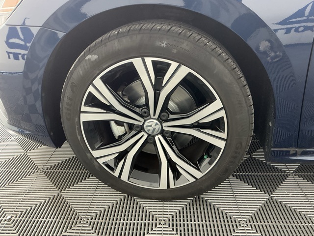 used 2022 Volkswagen Passat car, priced at $19,533